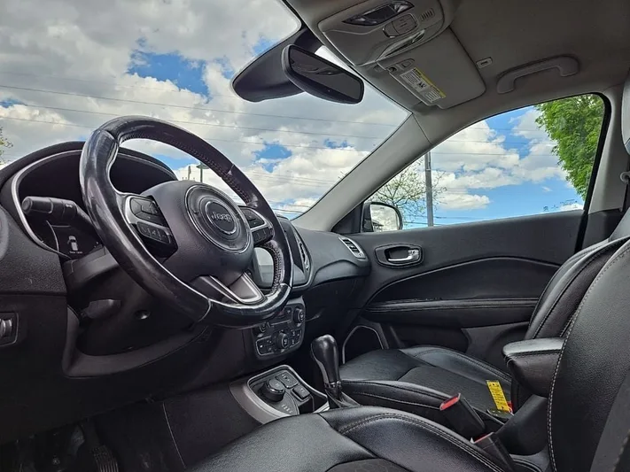 2019 Jeep Compass - view 28