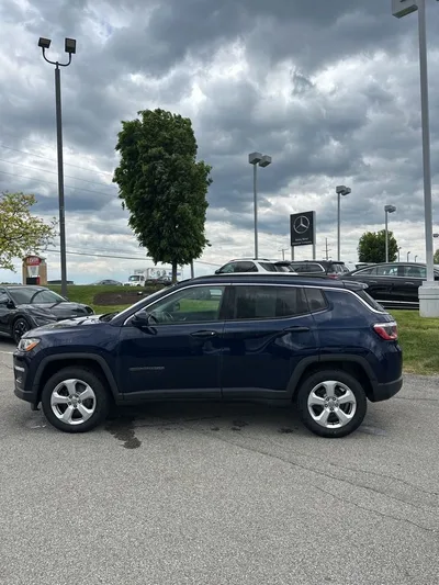 2018 Jeep Compass - view 13