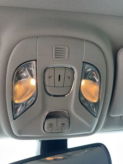 2018 Jeep Compass - view 24