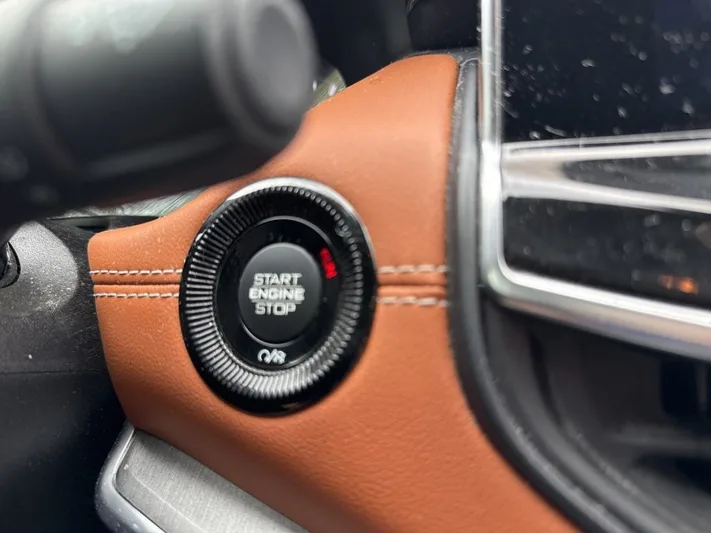 2022 Jeep Compass - view 18