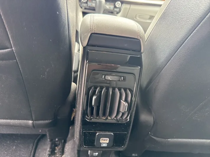 2022 Jeep Compass - view 36