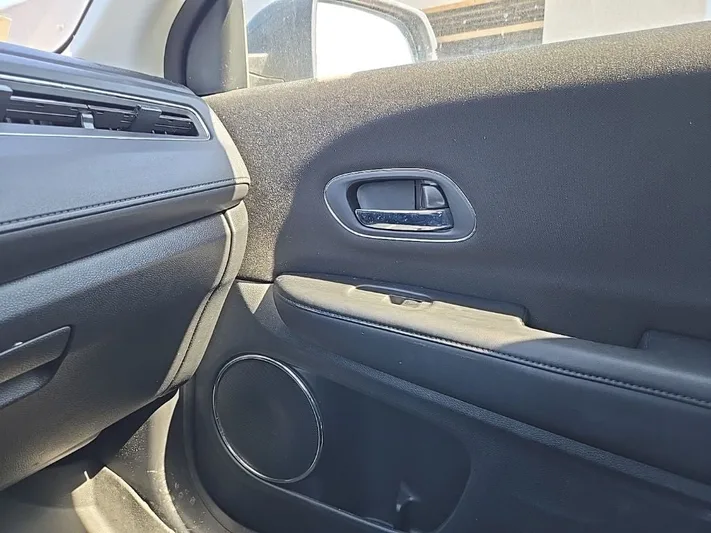 2017 Honda HR-V - view 26