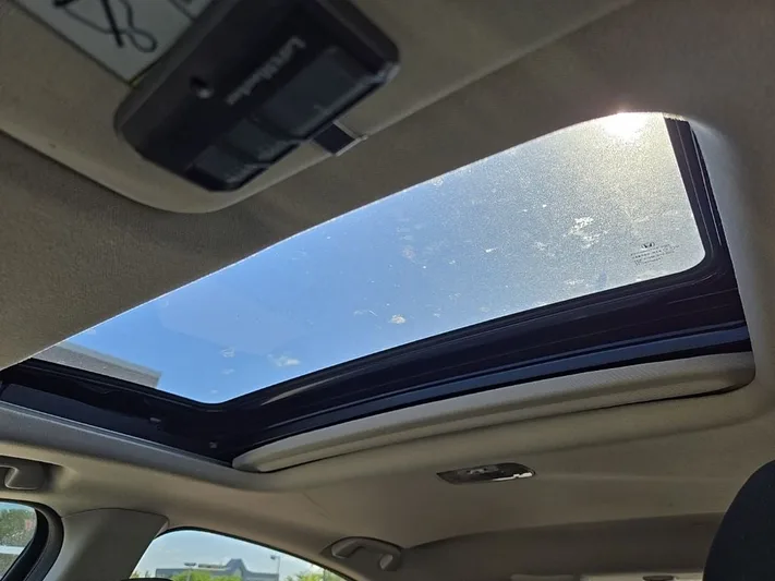 2017 Honda HR-V - view 28