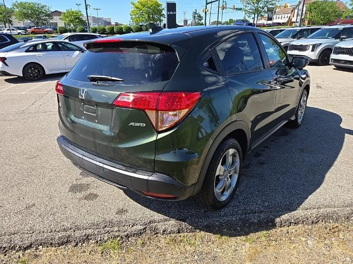 2017 Honda HR-V - view 3