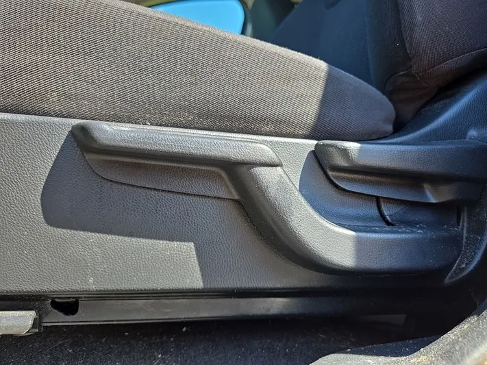 2017 Honda HR-V - view 32