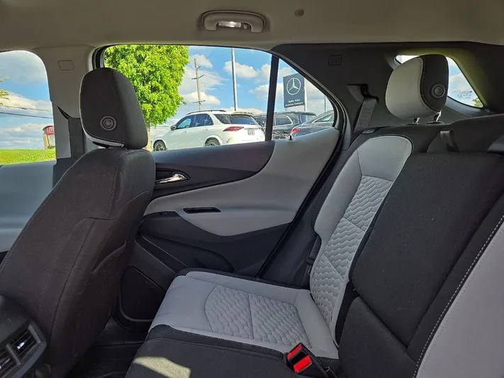 2020 Chevrolet Equinox - view 30