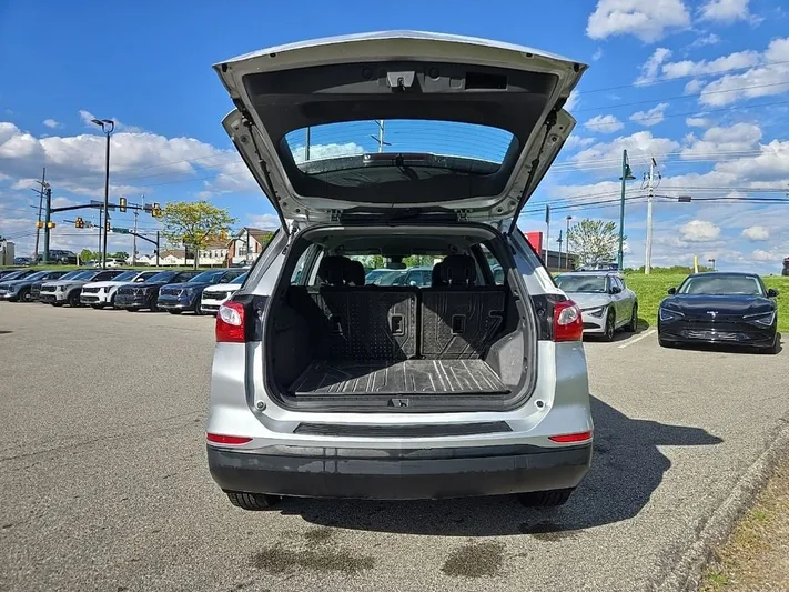 2020 Chevrolet Equinox - view 31