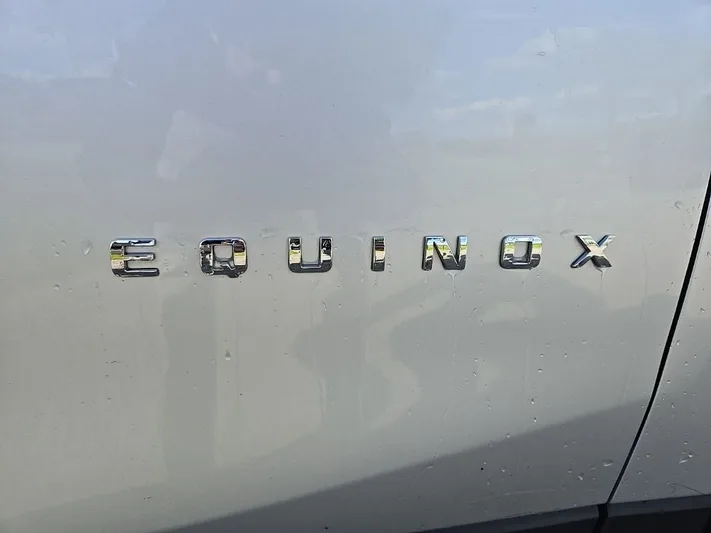 2020 Chevrolet Equinox - view 36