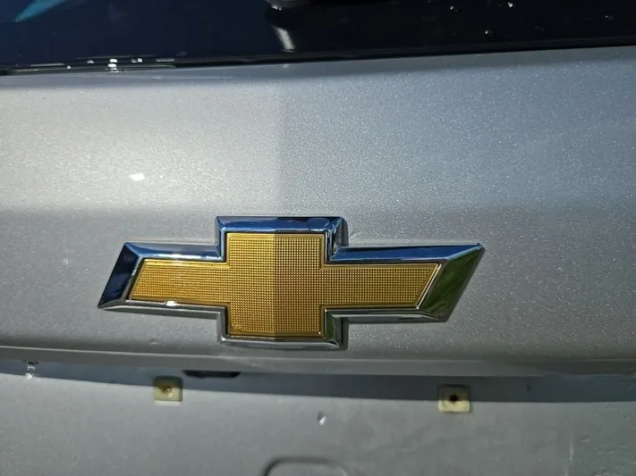 2020 Chevrolet Equinox - view 5