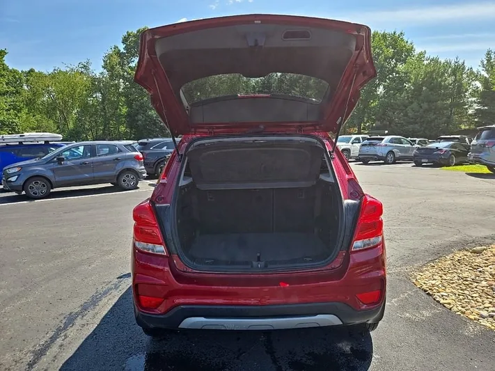 2018 Chevrolet Trax - view 6