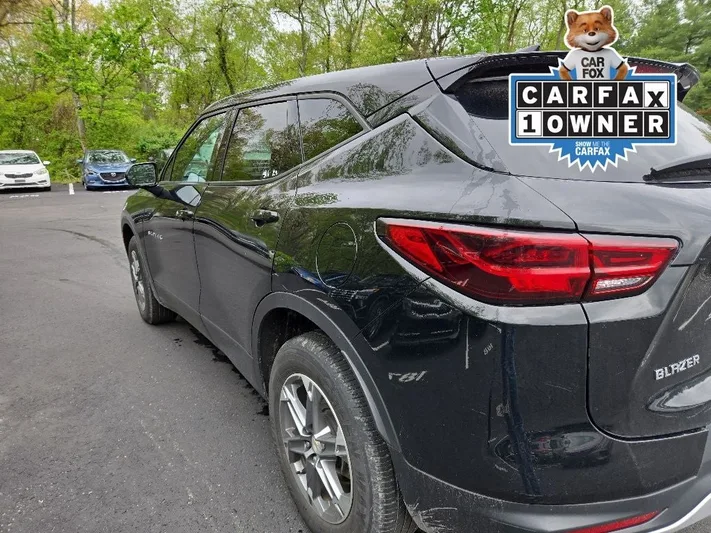 2023 Chevrolet Blazer - view 4