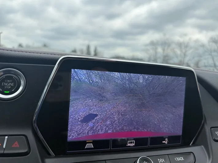 2022 Chevrolet Blazer - view 17