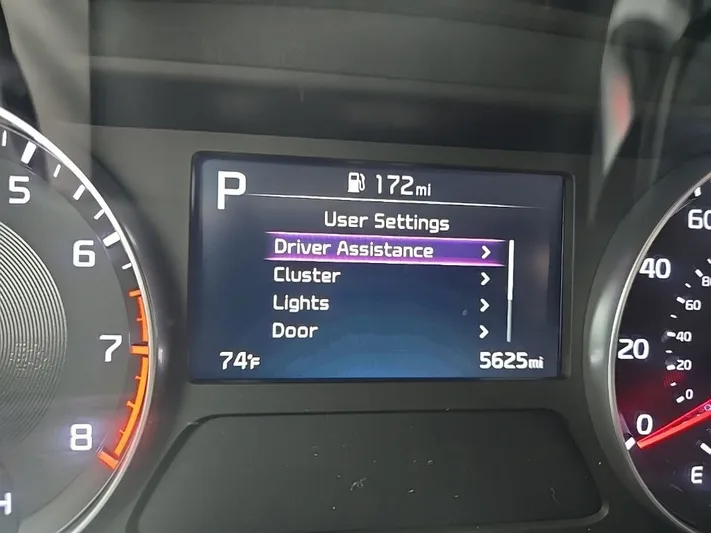 2024 Kia Forte - view 20