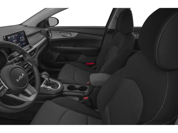 2024 Kia Forte - view 6