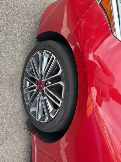 2024 Kia Forte - view 16