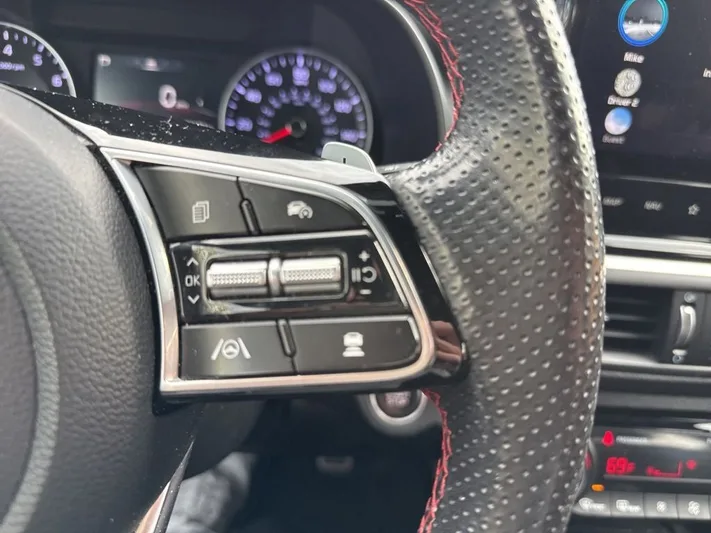 2024 Kia Forte - view 26