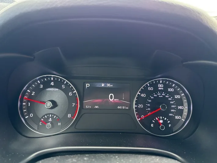 2024 Kia Forte - view 30