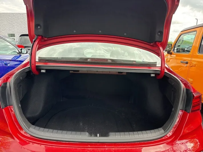 2024 Kia Forte - view 42