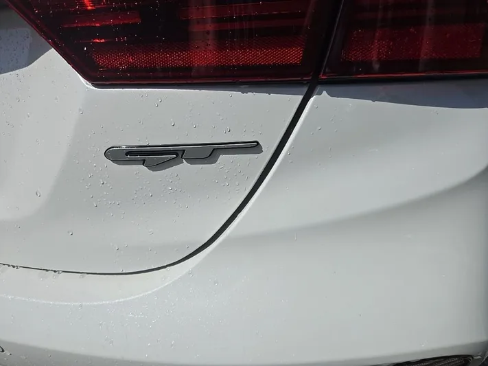 2023 Kia Forte - view 4