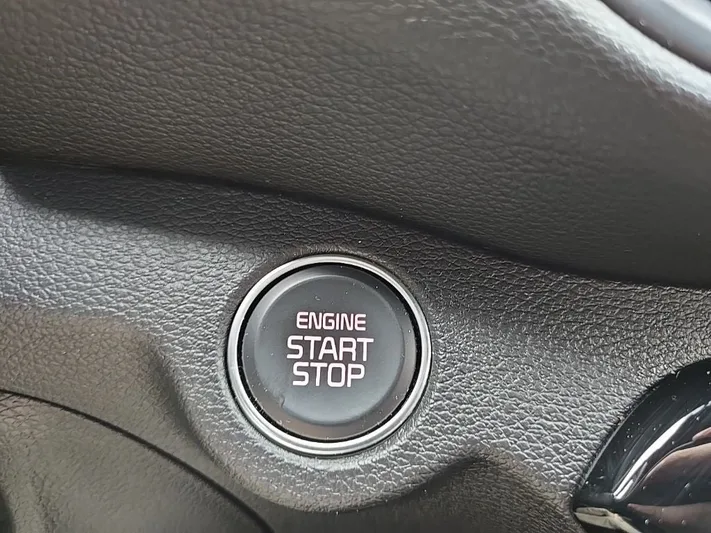 2024 Kia Forte - view 29