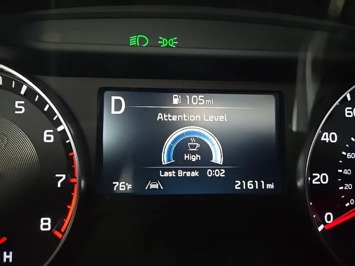 2024 Kia Forte - view 21