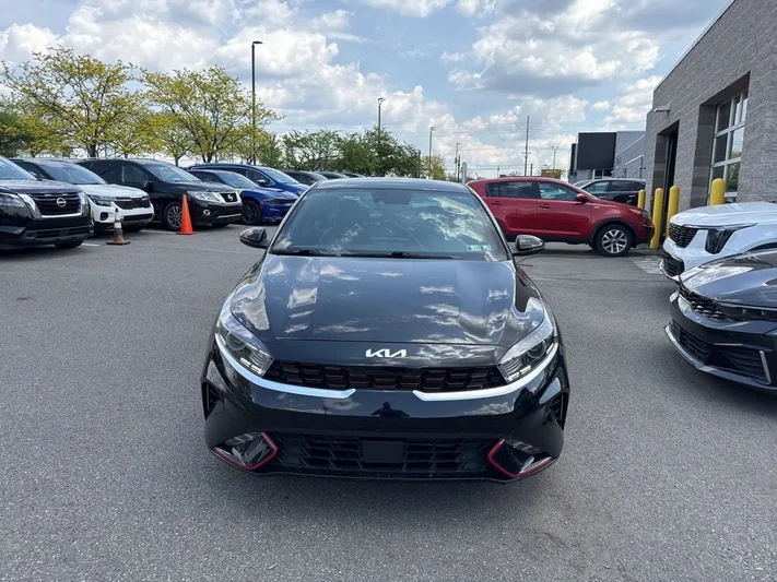 2024 Kia Forte - view 41