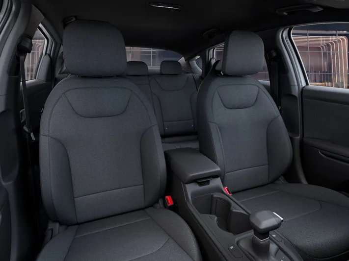 2026 Kia K4 - view 15