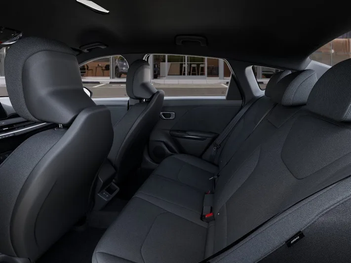 2026 Kia K4 - view 18