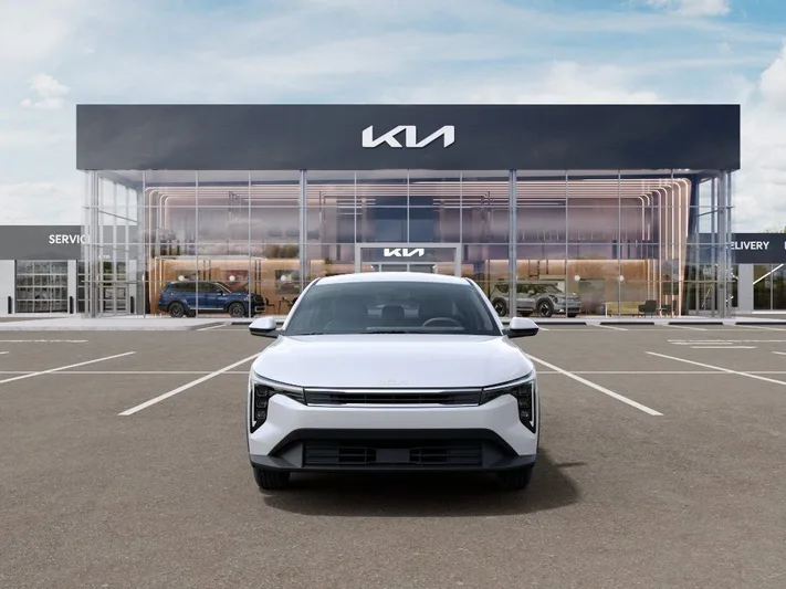 2026 Kia K4 - view 2