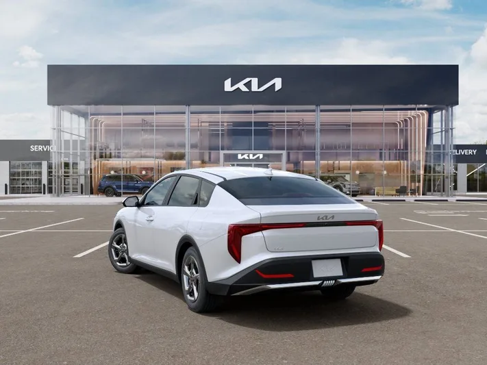 2026 Kia K4 - view 4