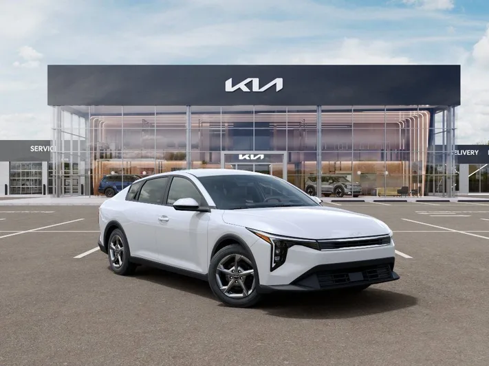 2026 Kia K4 - view 8