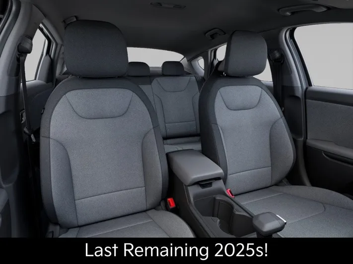 2025 Kia K4 - view 15