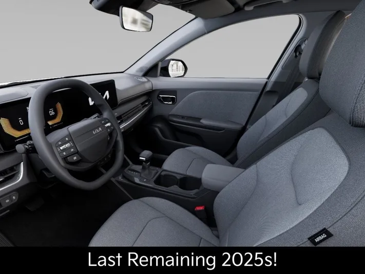 2025 Kia K4 - view 17