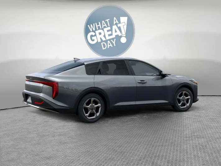 2026 Kia K4 - view 6
