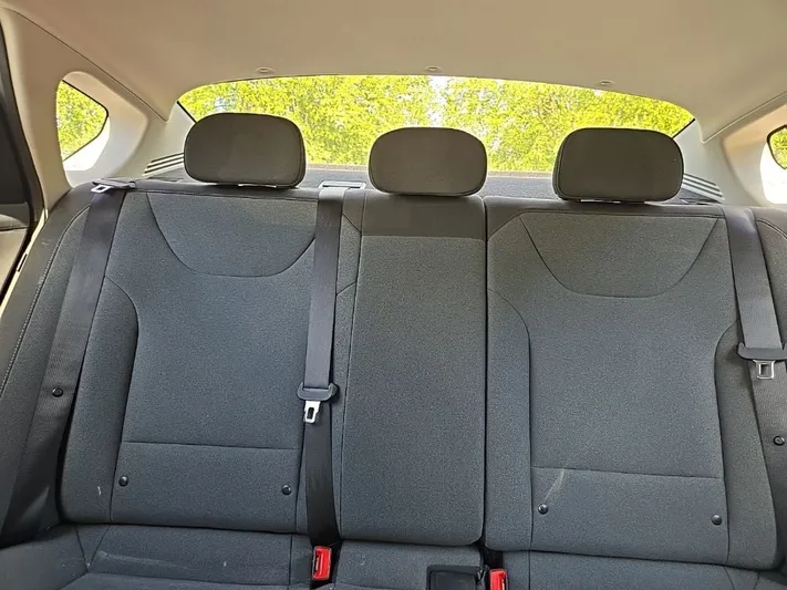 2025 Kia K4 - view 29