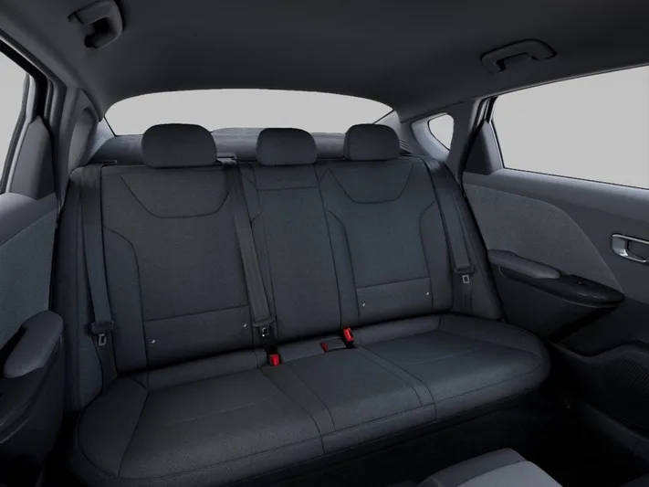 2026 Kia K4 - view 16