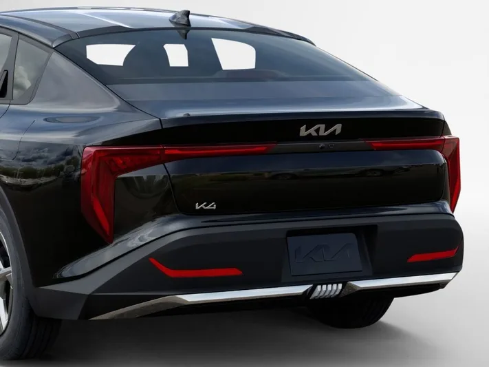 2026 Kia K4 - view 13