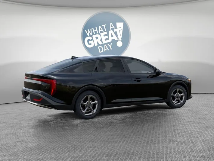 2026 Kia K4 - view 6