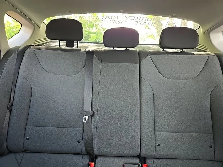 2025 Kia K4 - view 27