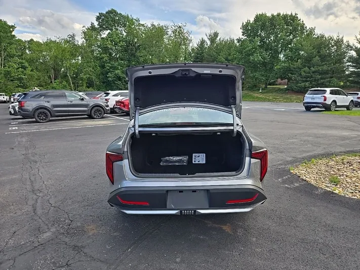 2025 Kia K4 - view 31