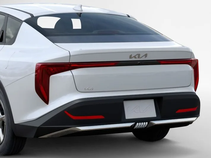 2026 Kia K4 - view 13