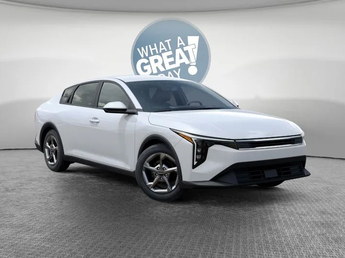2026 Kia K4 - view 8