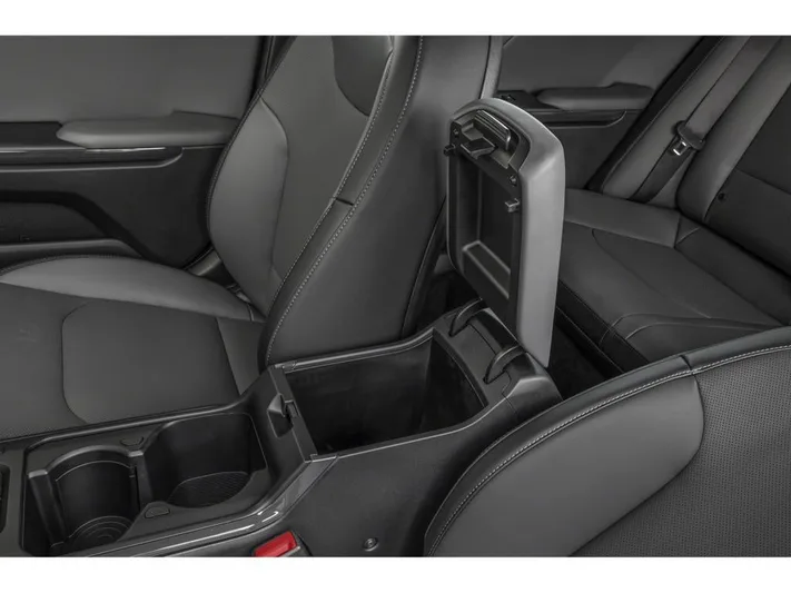 2026 Kia K4 - view 13