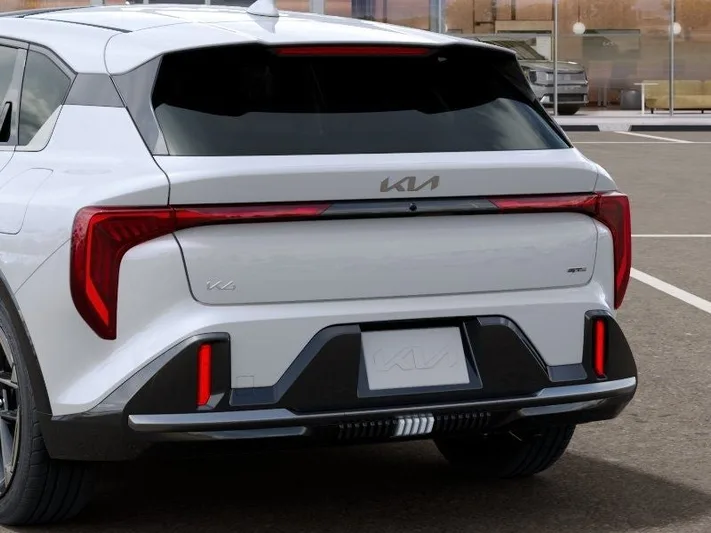 2026 Kia K4 - view 13
