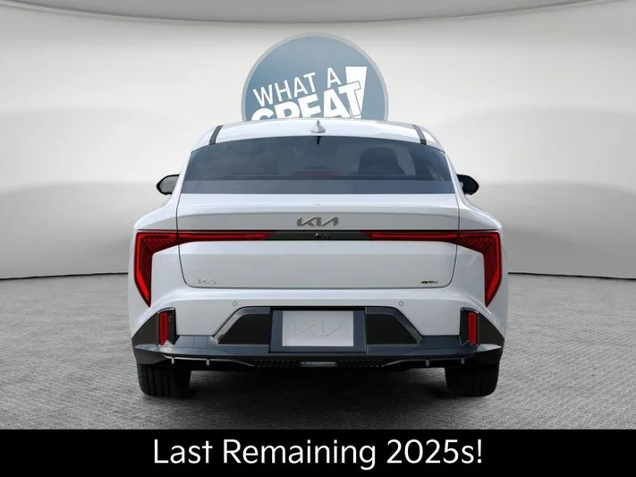 2025 Kia K4 - view 13