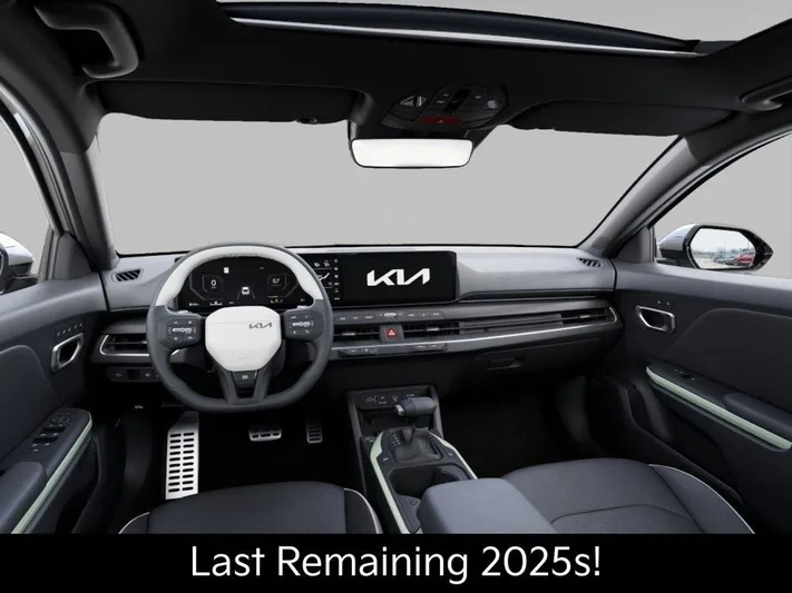 2025 Kia K4 - view 14