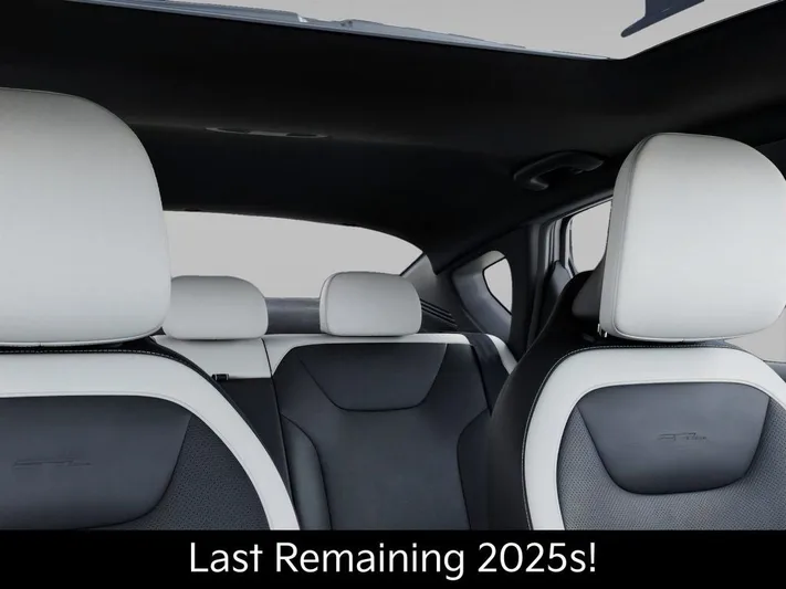 2025 Kia K4 - view 27
