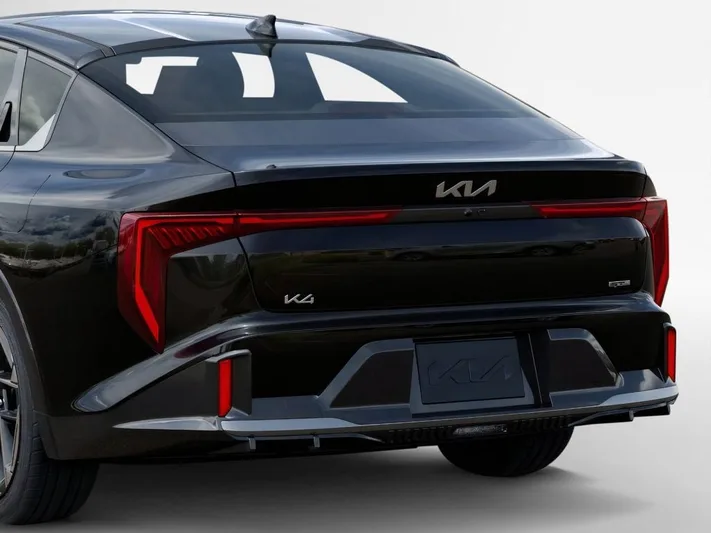2026 Kia K4 - view 13