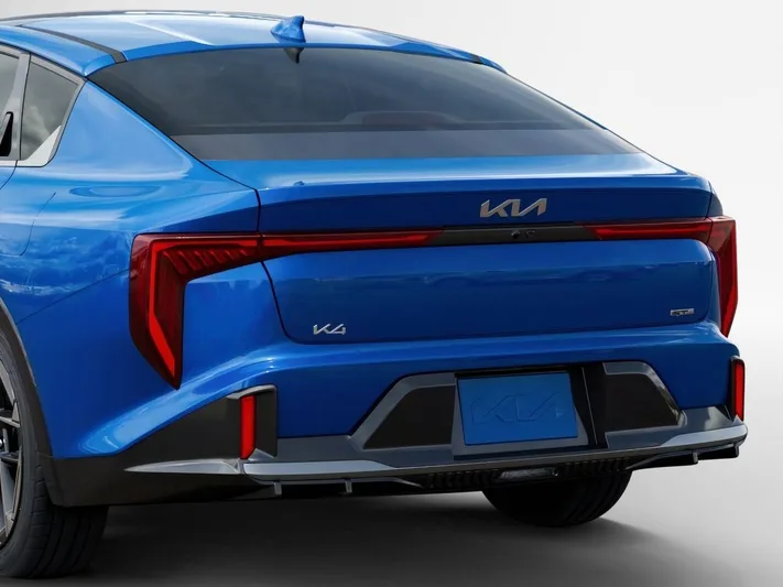 2026 Kia K4 - view 13