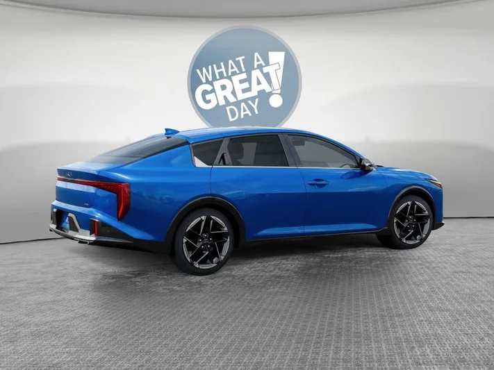 2026 Kia K4 - view 6